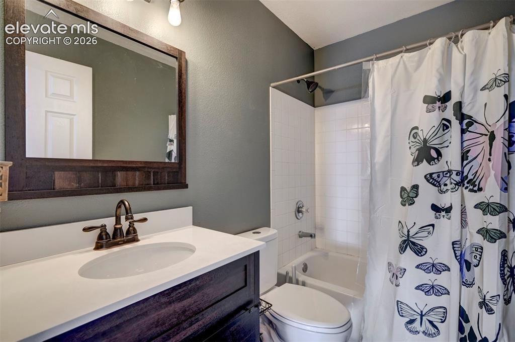 2304 Pinyon Jay Drive Colorado Springs CO 80951