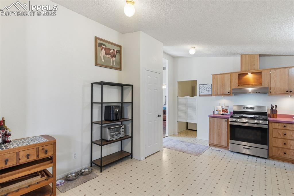 23760 Fleet Street Colorado Springs CO 80928
