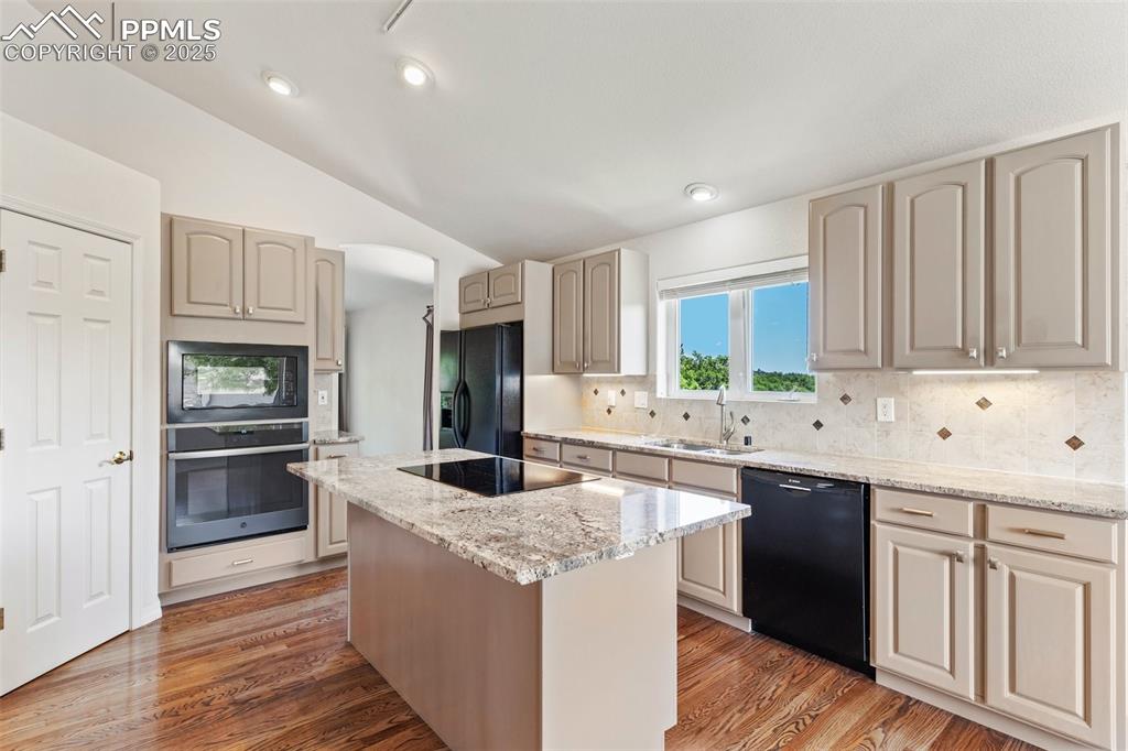 1680 Doe Run Point Colorado Springs CO 80919