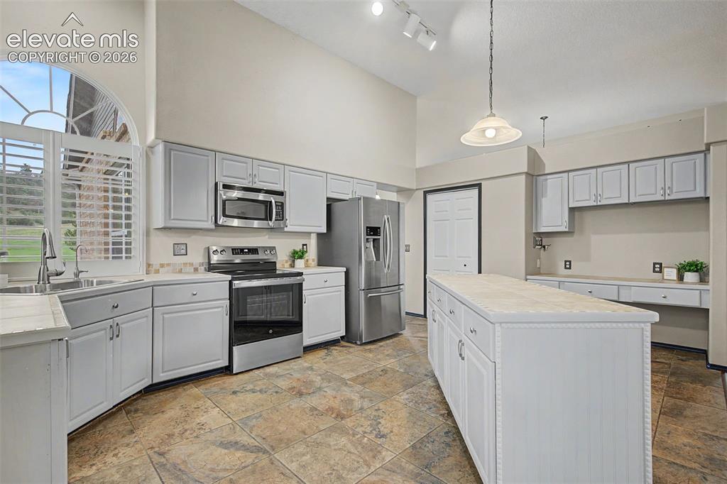 1280 Carlson Drive Colorado Springs CO 80919