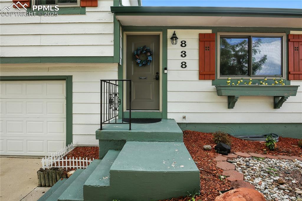 838 Badger Drive Colorado Springs CO 80916
