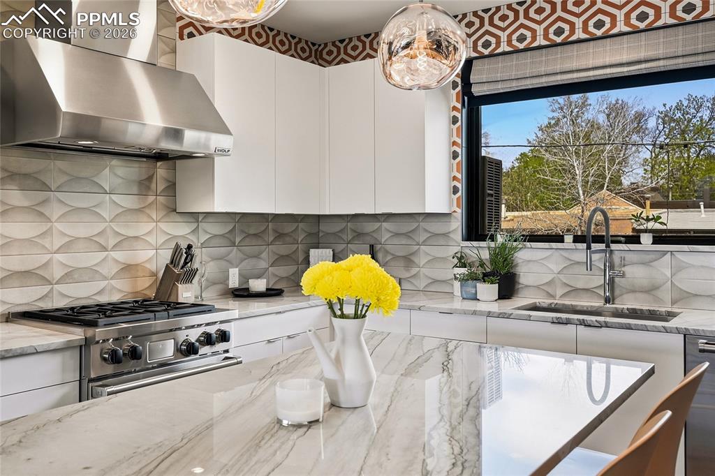 2483 W Caithness Place Denver CO 80211