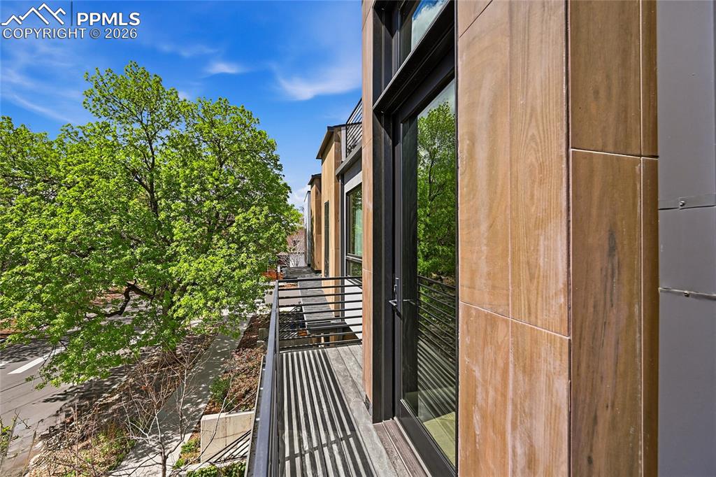 2483 W Caithness Place Denver CO 80211