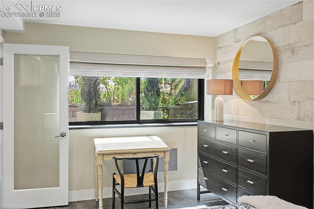 2483 W Caithness Place Denver CO 80211