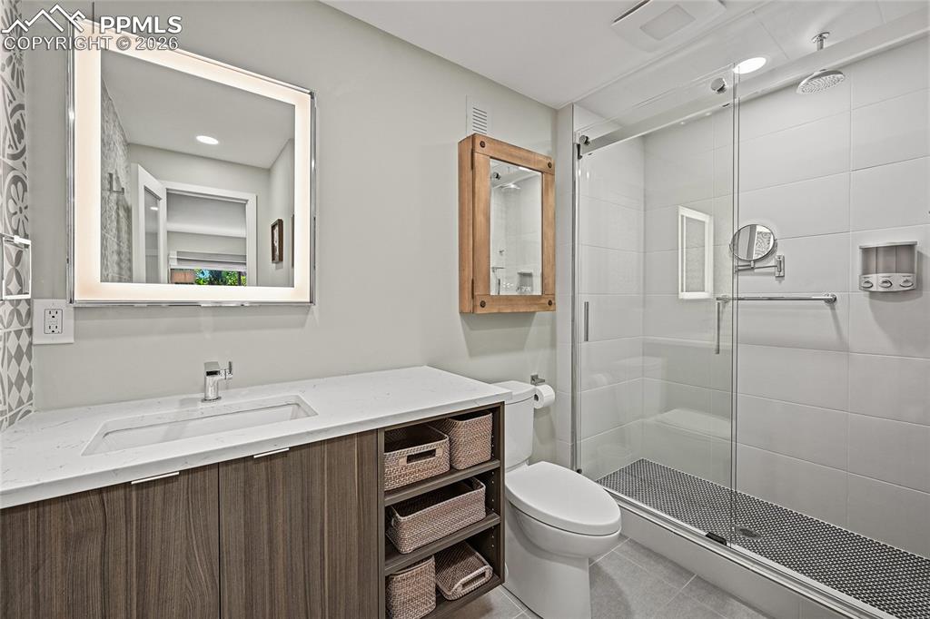 2483 W Caithness Place Denver CO 80211