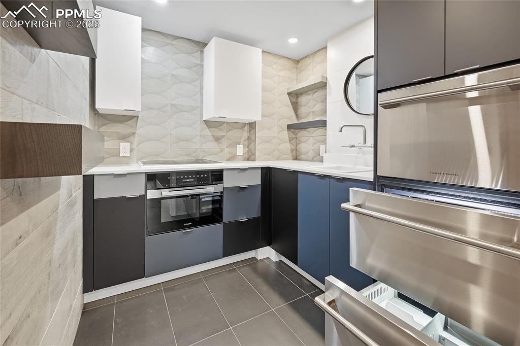 2483 W Caithness Place Denver CO 80211