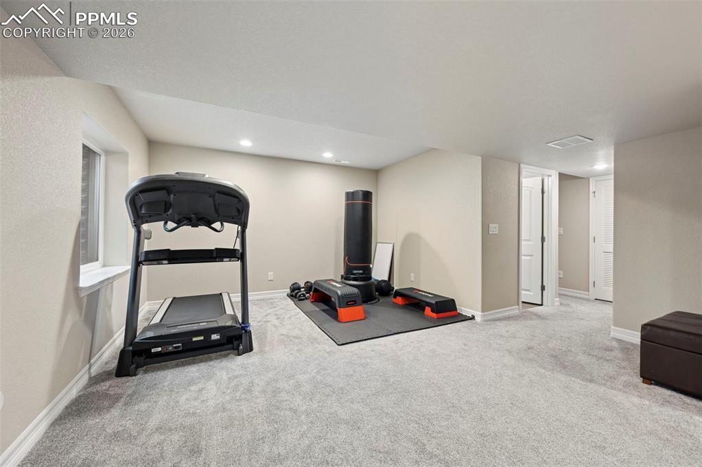 6727 Volga Drive Colorado Springs CO 80925