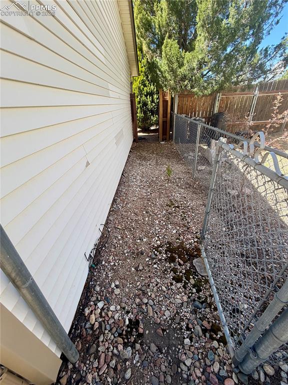 1527 Nokomis Drive Colorado Springs CO 80915