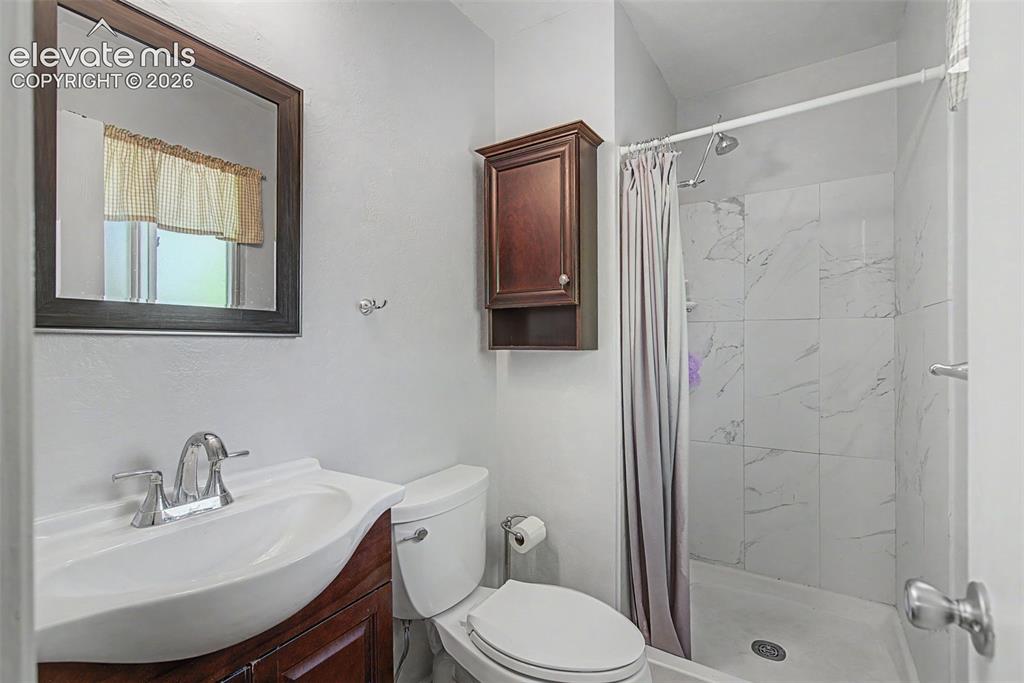1581 Minnetonka Place Colorado Springs CO 80915