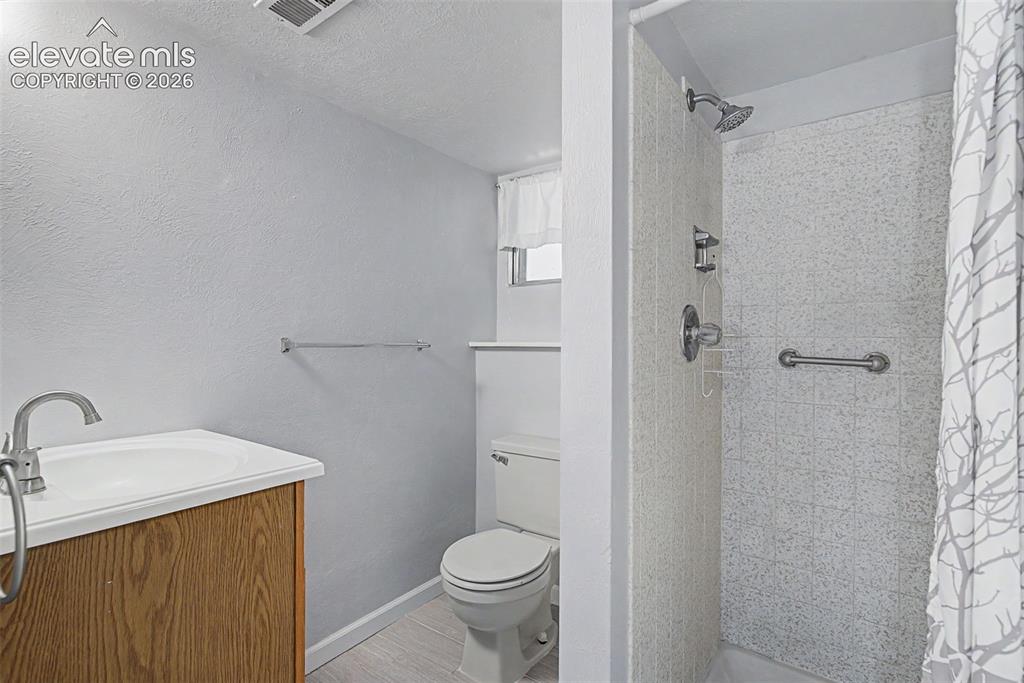 1581 Minnetonka Place Colorado Springs CO 80915