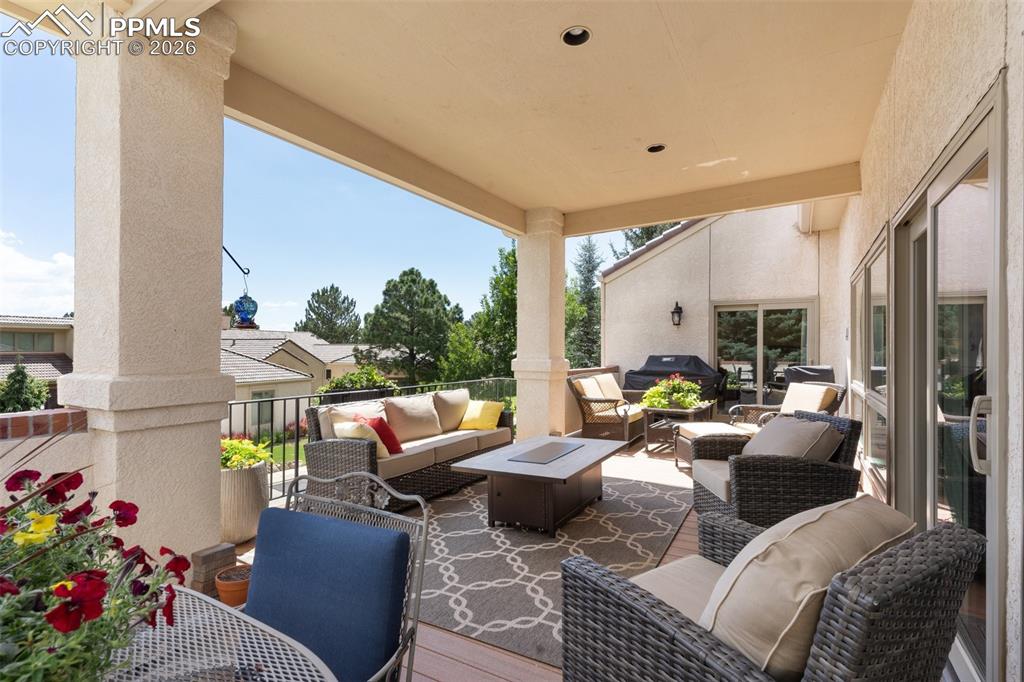 4015 Hermitage Drive Colorado Springs CO 80906