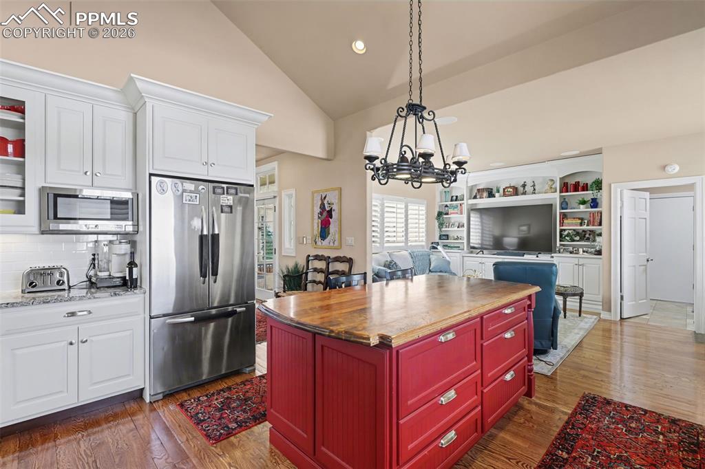 4015 Hermitage Drive Colorado Springs CO 80906