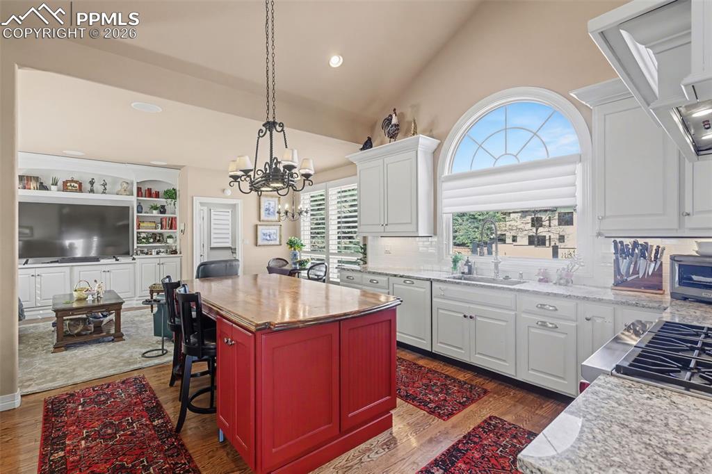 4015 Hermitage Drive Colorado Springs CO 80906