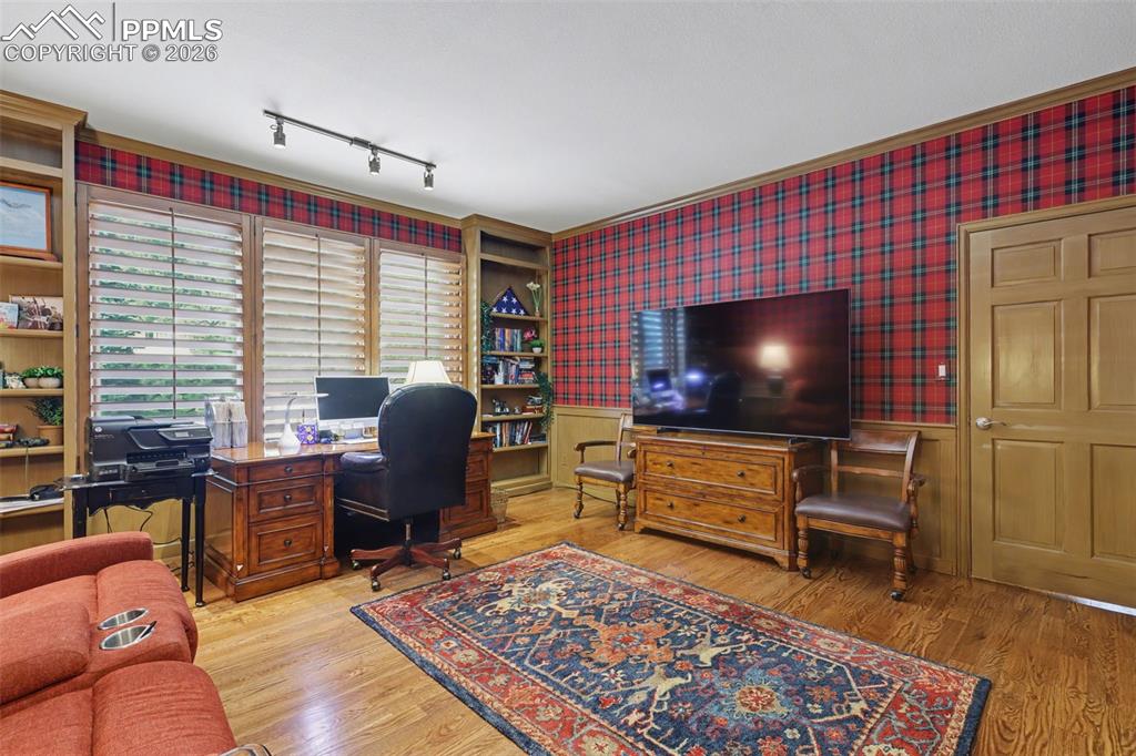 4015 Hermitage Drive Colorado Springs CO 80906