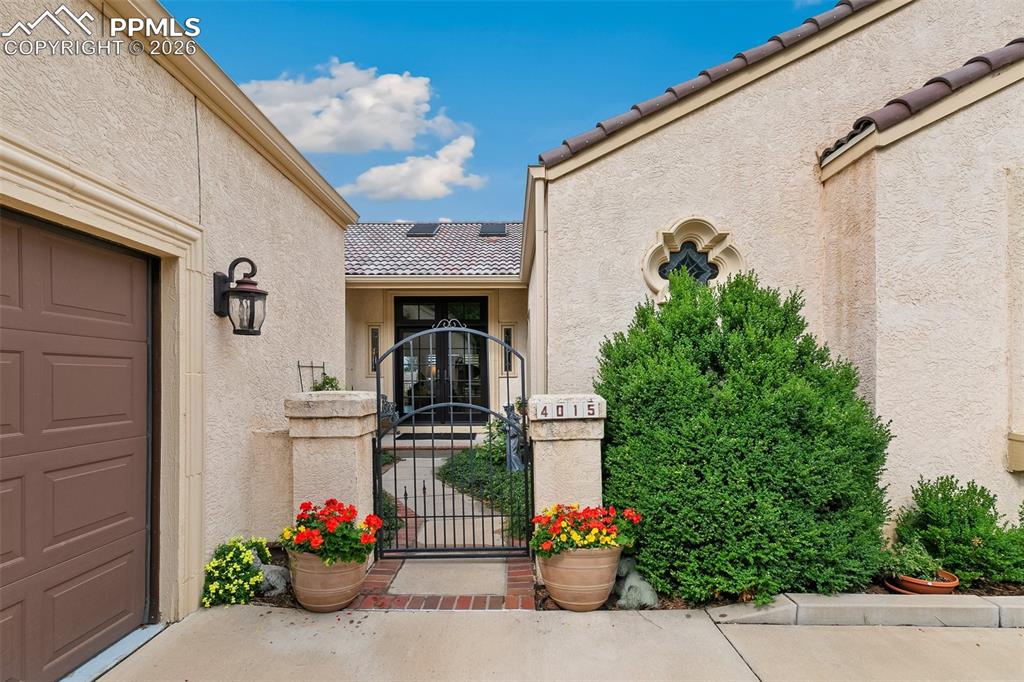 4015 Hermitage Drive Colorado Springs CO 80906