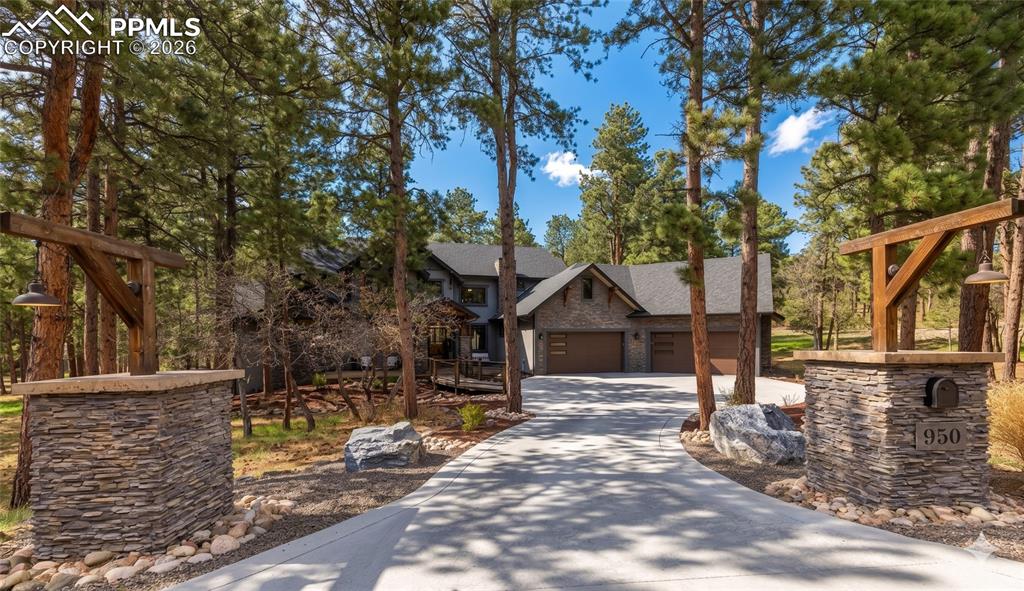 950 Tiner Trail Monument CO 80132