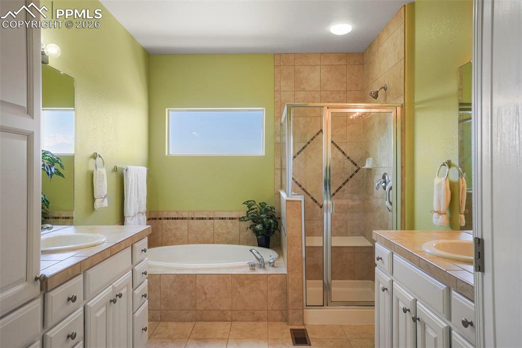 8222 Regiment Court Colorado Springs CO 80920