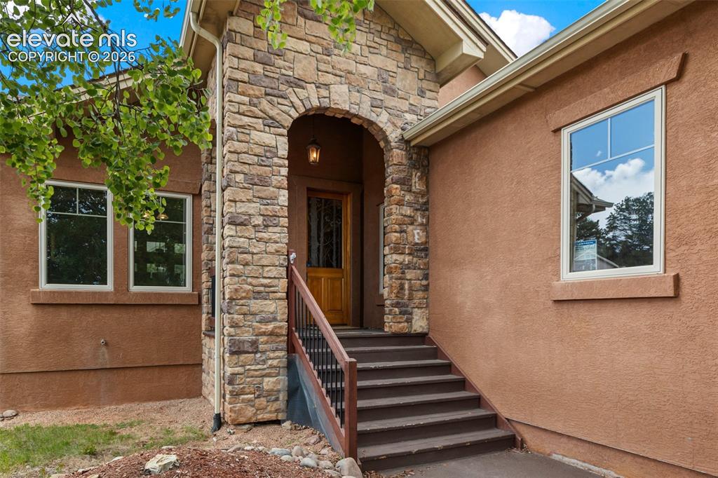 1121 W Bowman Avenue Woodland Park CO 80863