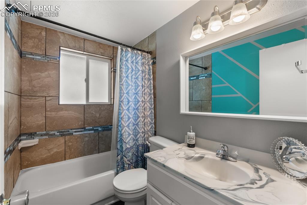 2038 Pepperwood Drive Colorado Springs CO 80910