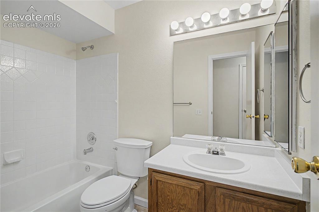 1115 Pipestone Court Colorado Springs CO 80911