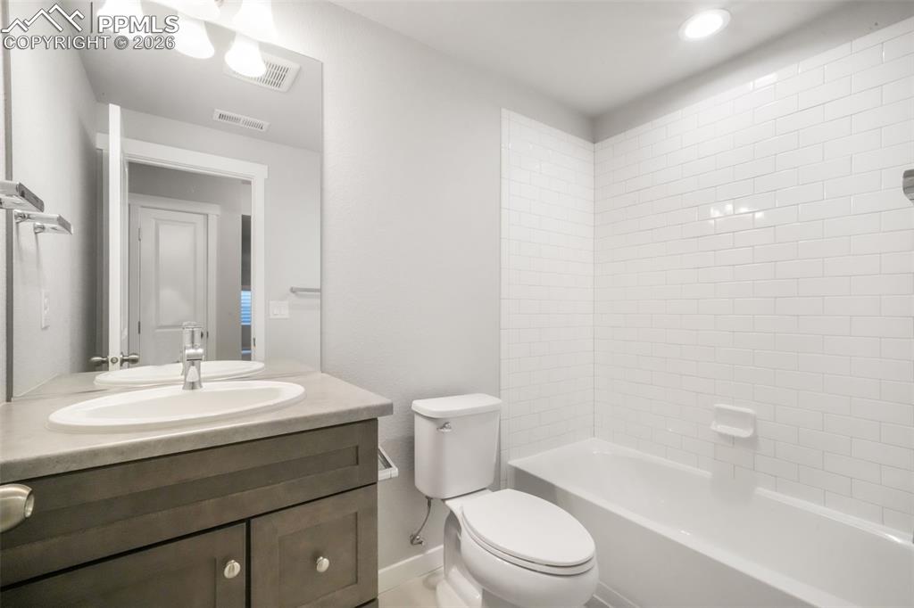 2797 Equine Court Colorado Springs CO 80922