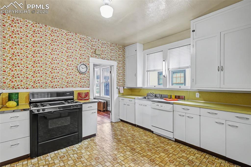 1911 N Nevada Avenue Colorado Springs CO 80907