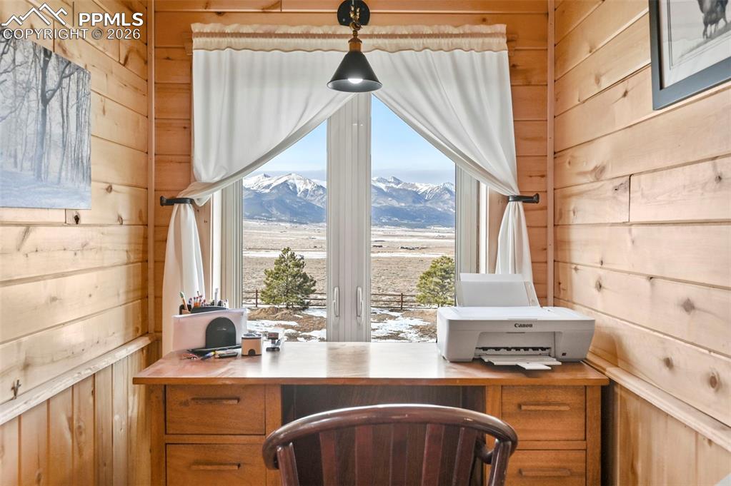 207 Howe Road Westcliffe CO 81252
