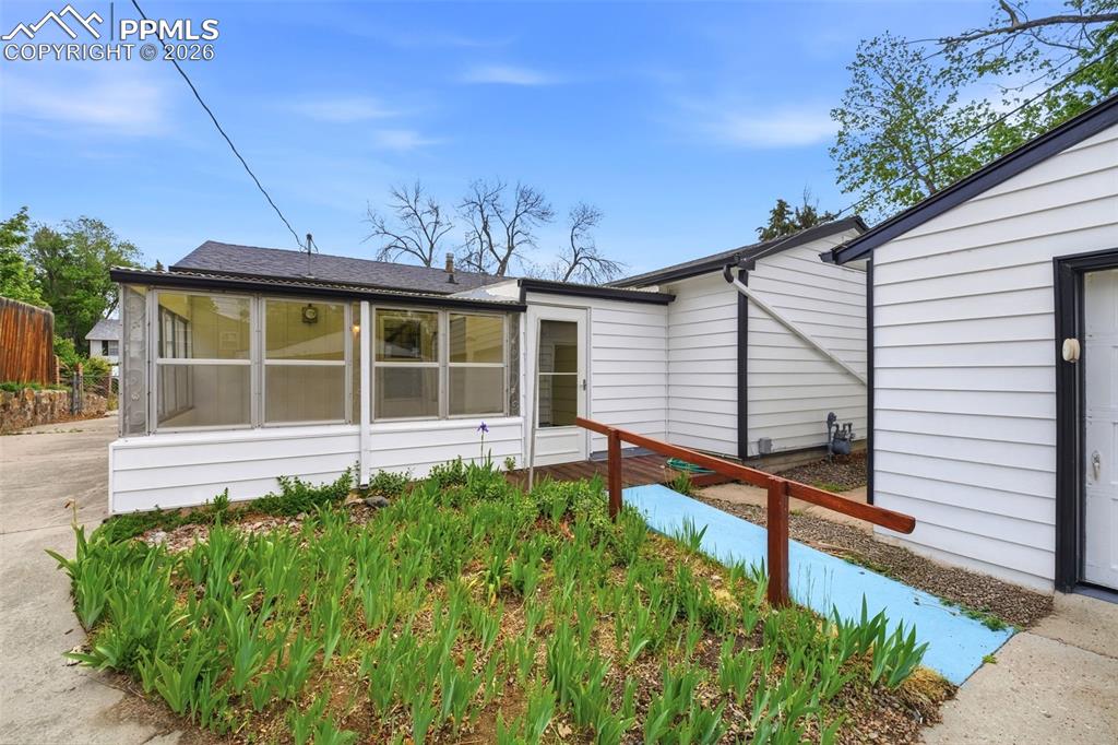16 N Brentwood Drive Colorado Springs CO 80909