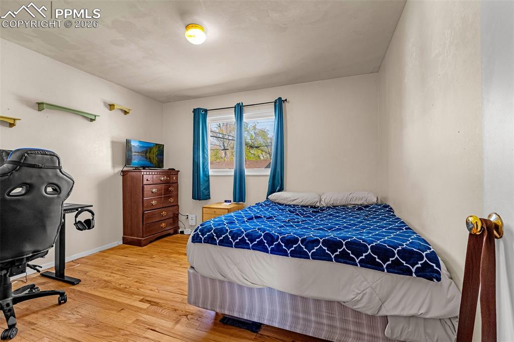 512 Cottonwood Drive Colorado Springs CO 80911