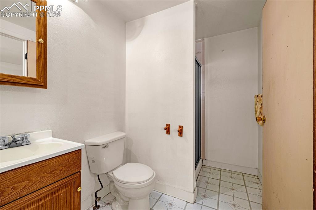 512 Cottonwood Drive Colorado Springs CO 80911