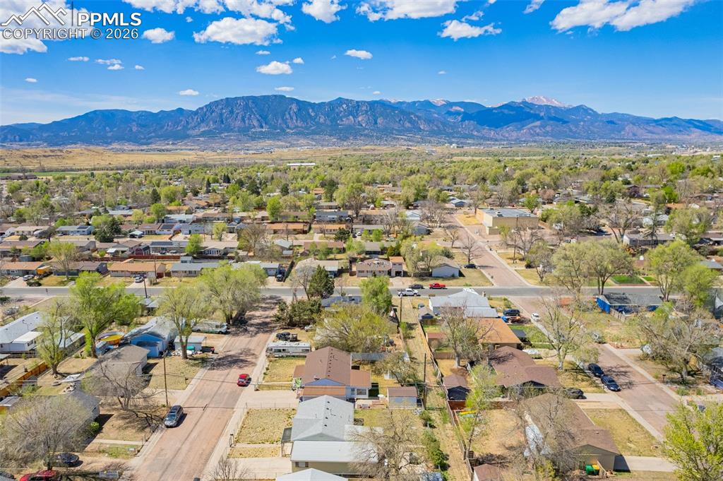 512 Cottonwood Drive Colorado Springs CO 80911