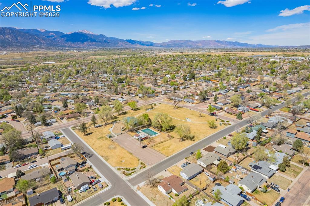 512 Cottonwood Drive Colorado Springs CO 80911