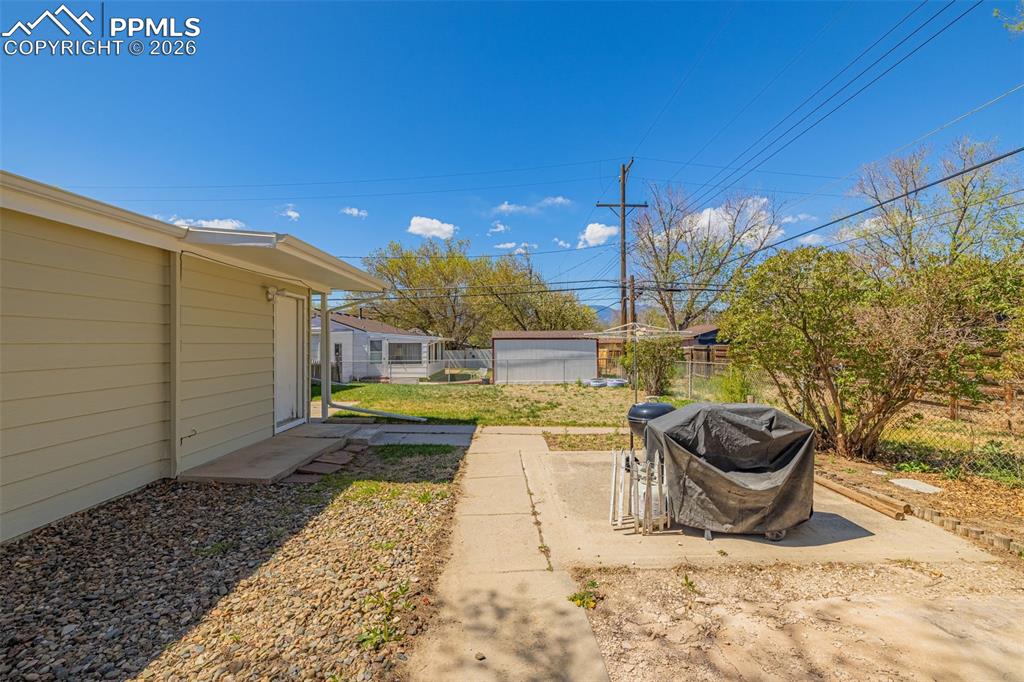 512 Cottonwood Drive Colorado Springs CO 80911
