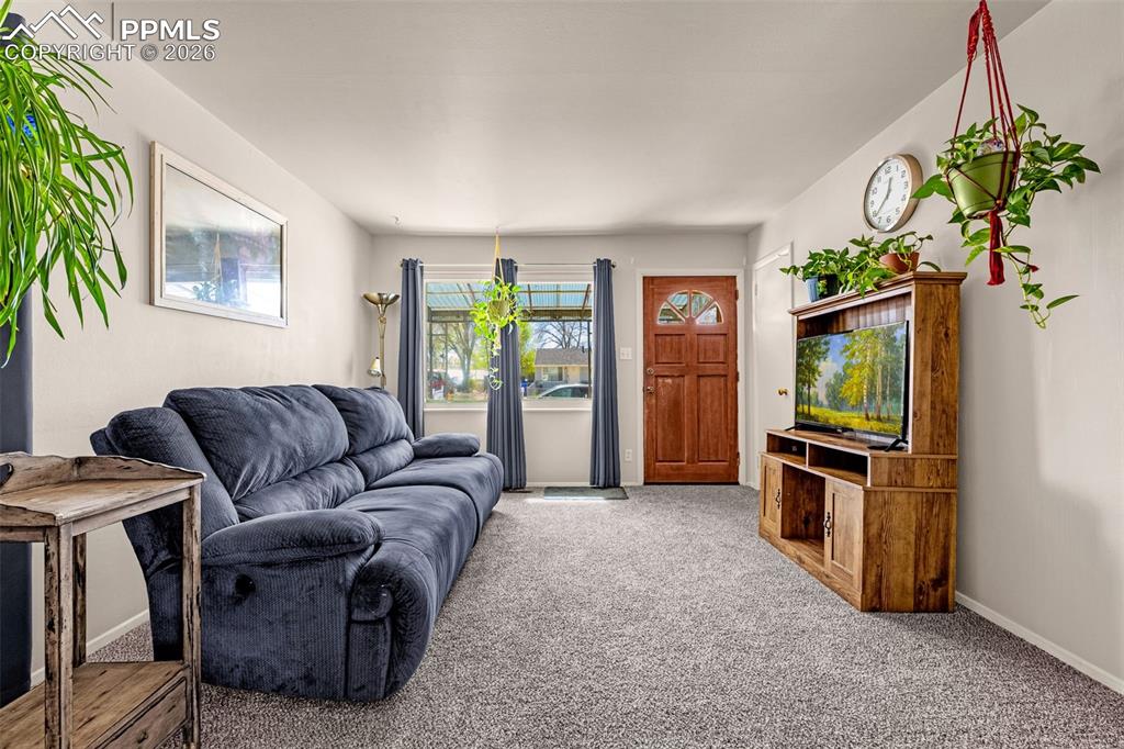 512 Cottonwood Drive Colorado Springs CO 80911