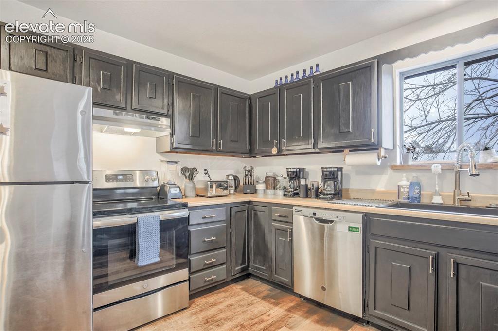 5665 Tuckerman Drive Colorado Springs CO 80918