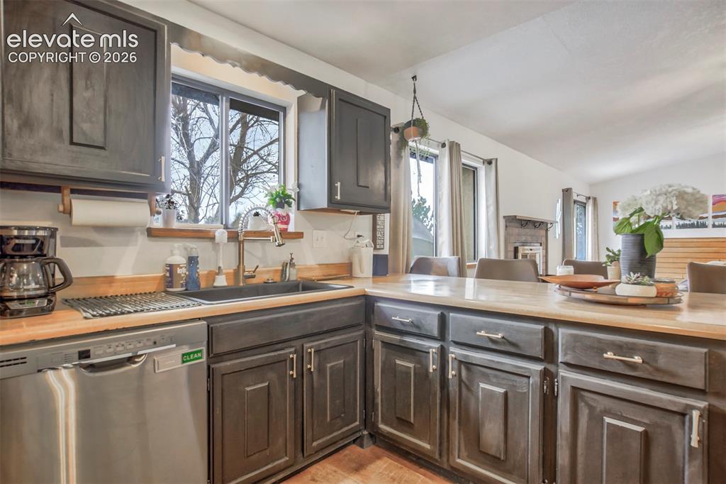 5665 Tuckerman Drive Colorado Springs CO 80918
