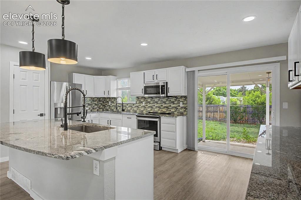 1122 Drake Circle Colorado Springs CO 80915