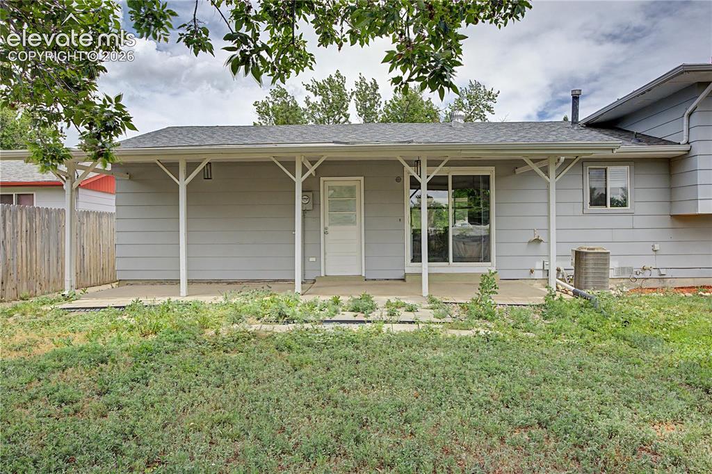 1122 Drake Circle Colorado Springs CO 80915