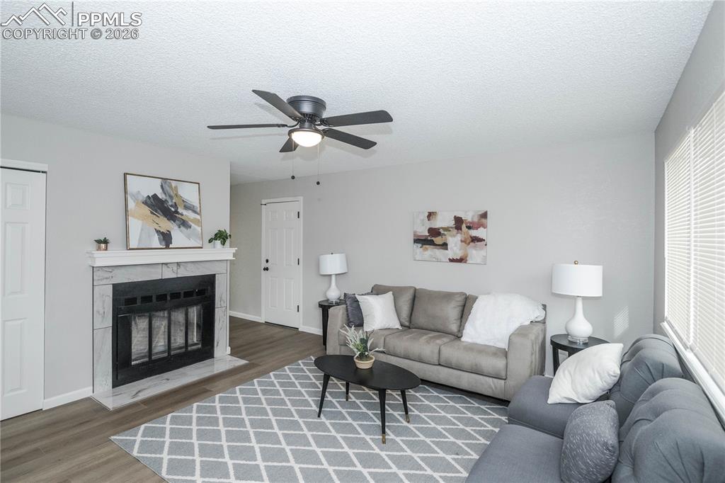4235 Shining Way Colorado Springs CO 80916