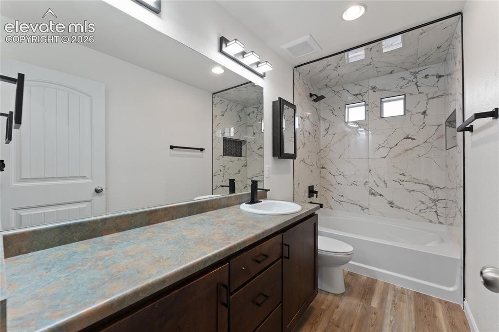 8290 Longleaf Lane Colorado Springs CO 80927