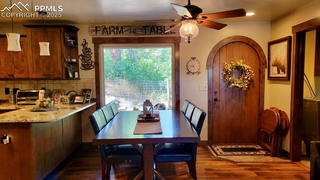 8946 Cottonwood Drive Beulah CO 81023