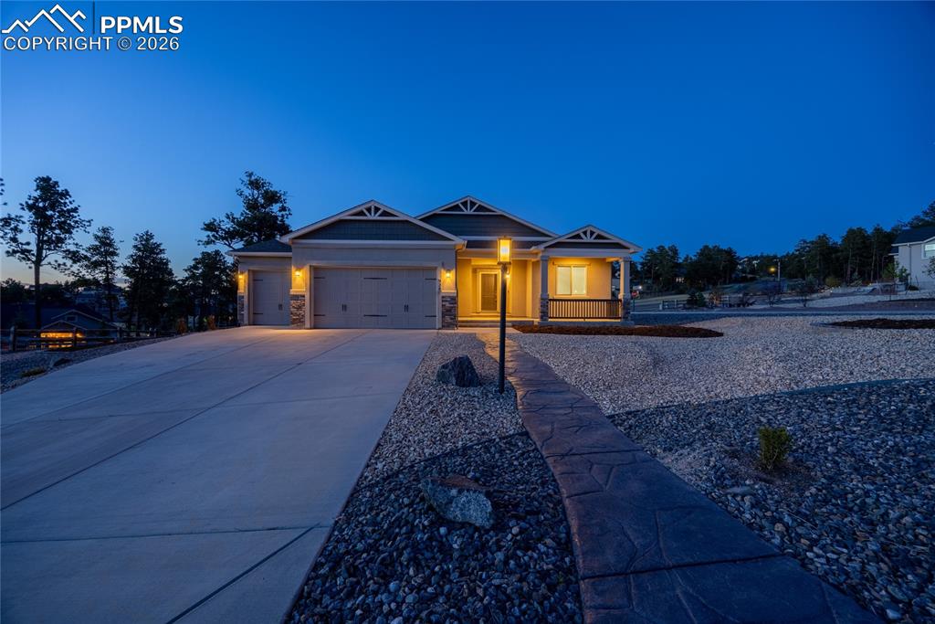 928 Graywoods Terrace Monument CO 80132