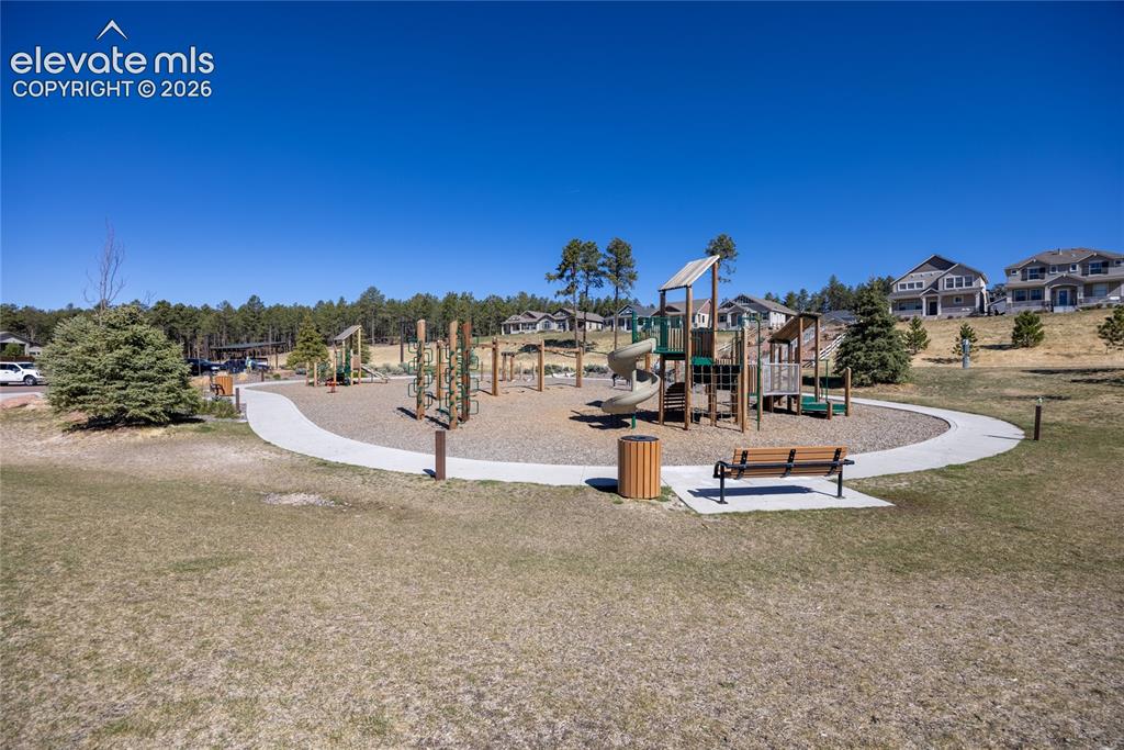 928 Graywoods Terrace Monument CO 80132