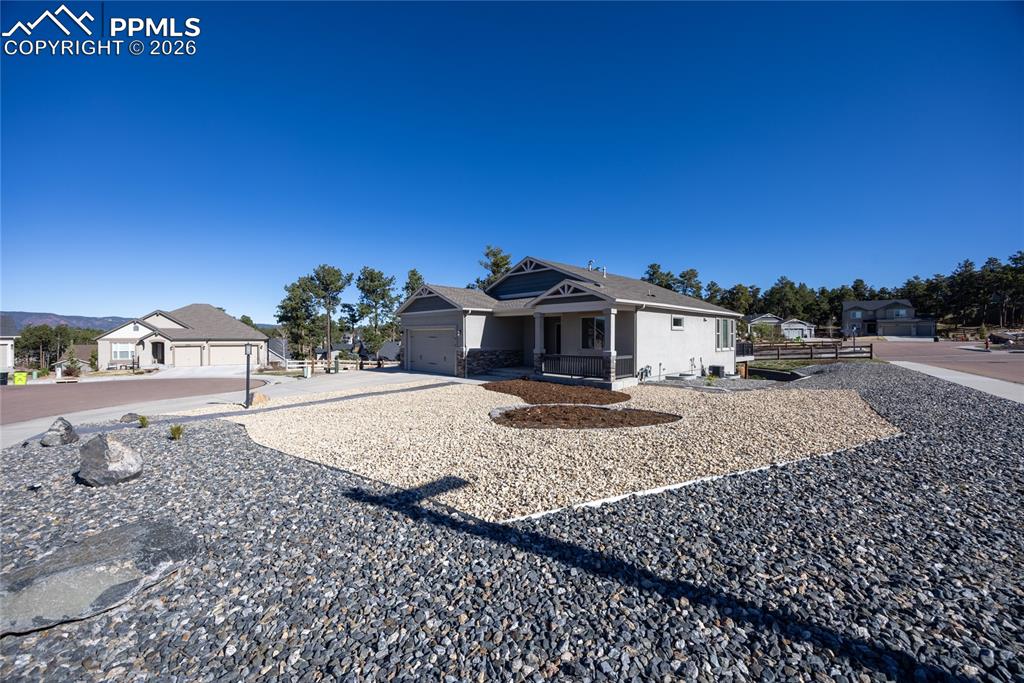 928 Graywoods Terrace Monument CO 80132