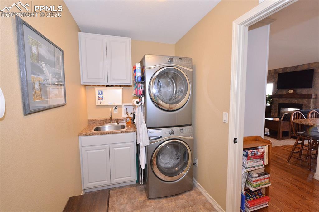 2917 Sovereign View Colorado Springs CO 80920