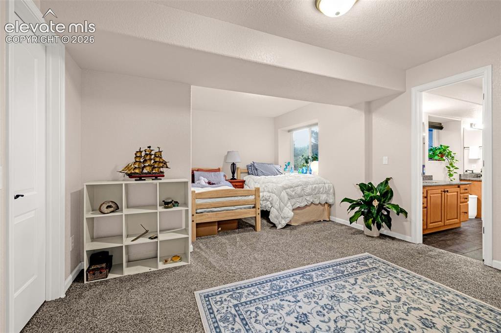 30 Palm Springs Drive Colorado Springs CO 80921