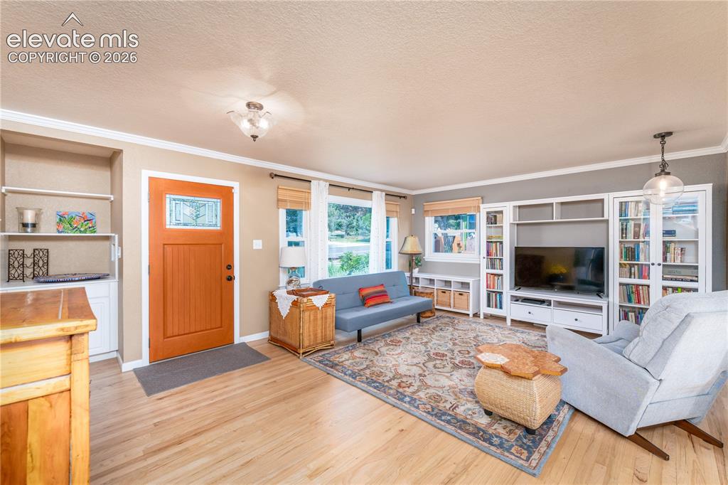1031 Valley Road Colorado Springs CO 80904