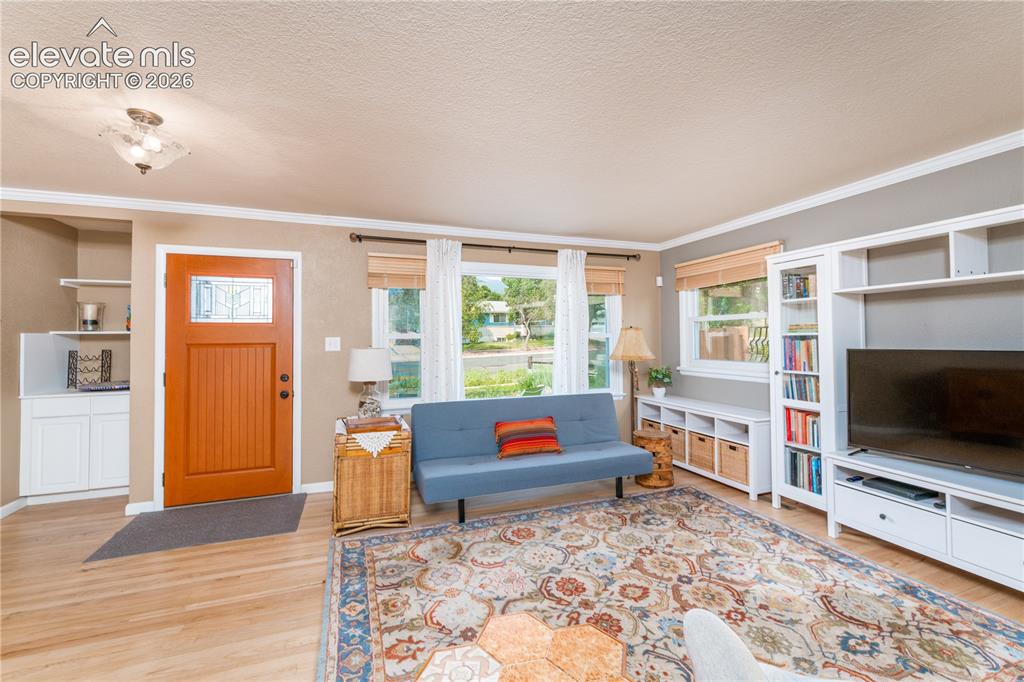 1031 Valley Road Colorado Springs CO 80904