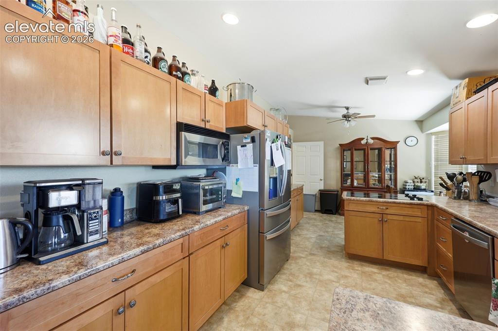1286 N Ladonia Drive Pueblo CO 81007