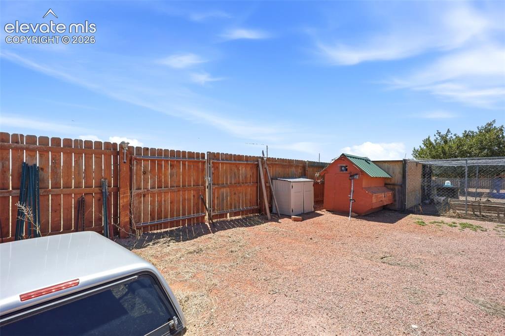1286 N Ladonia Drive Pueblo CO 81007